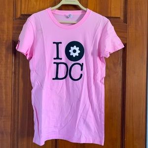 DC Cupcakes T-shirt